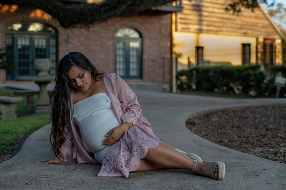 Maternity Photography Optimal Timing (Weeks 28-34) Guide